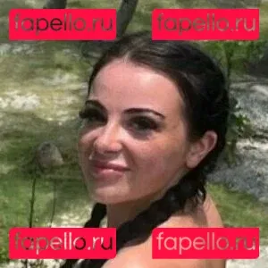 xolaylarosee Onlyfans Photo Gallery 