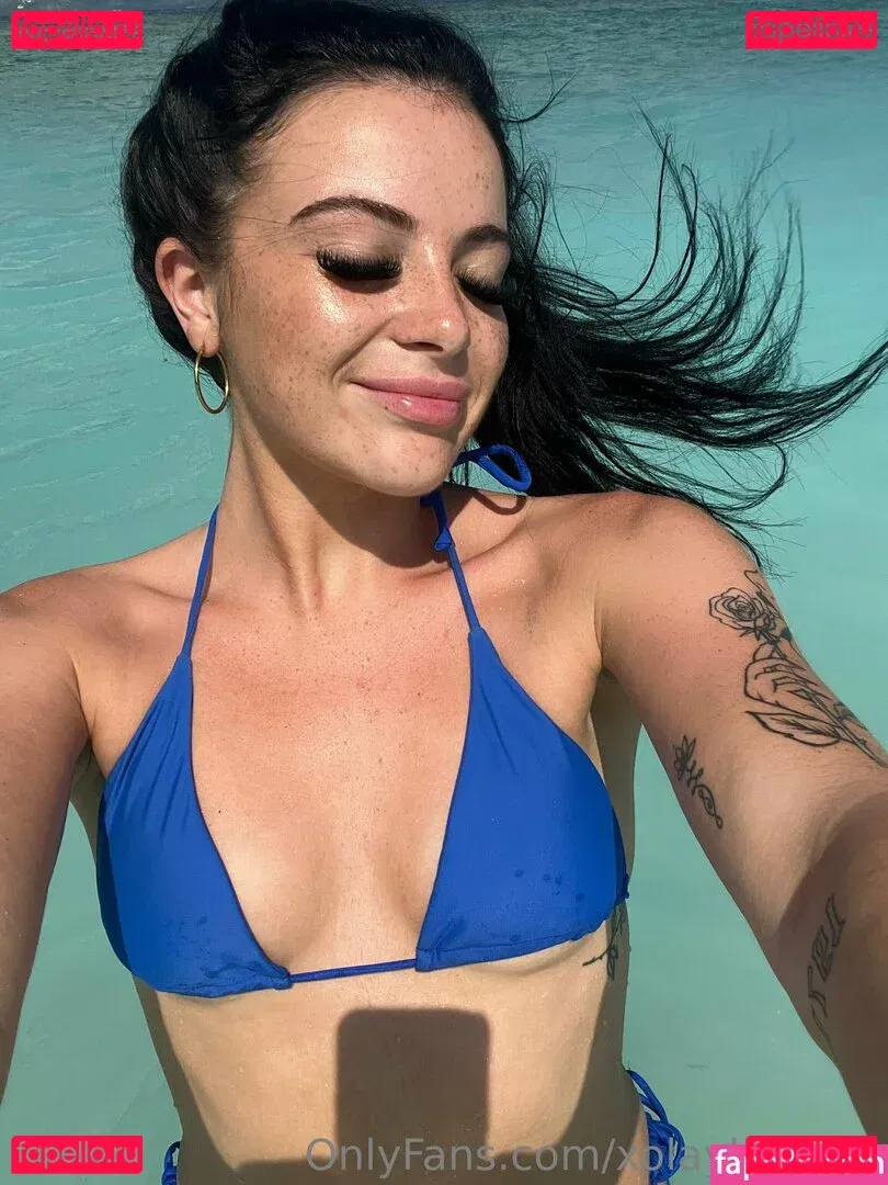 xolaylarosee Onlyfans Photo Gallery 