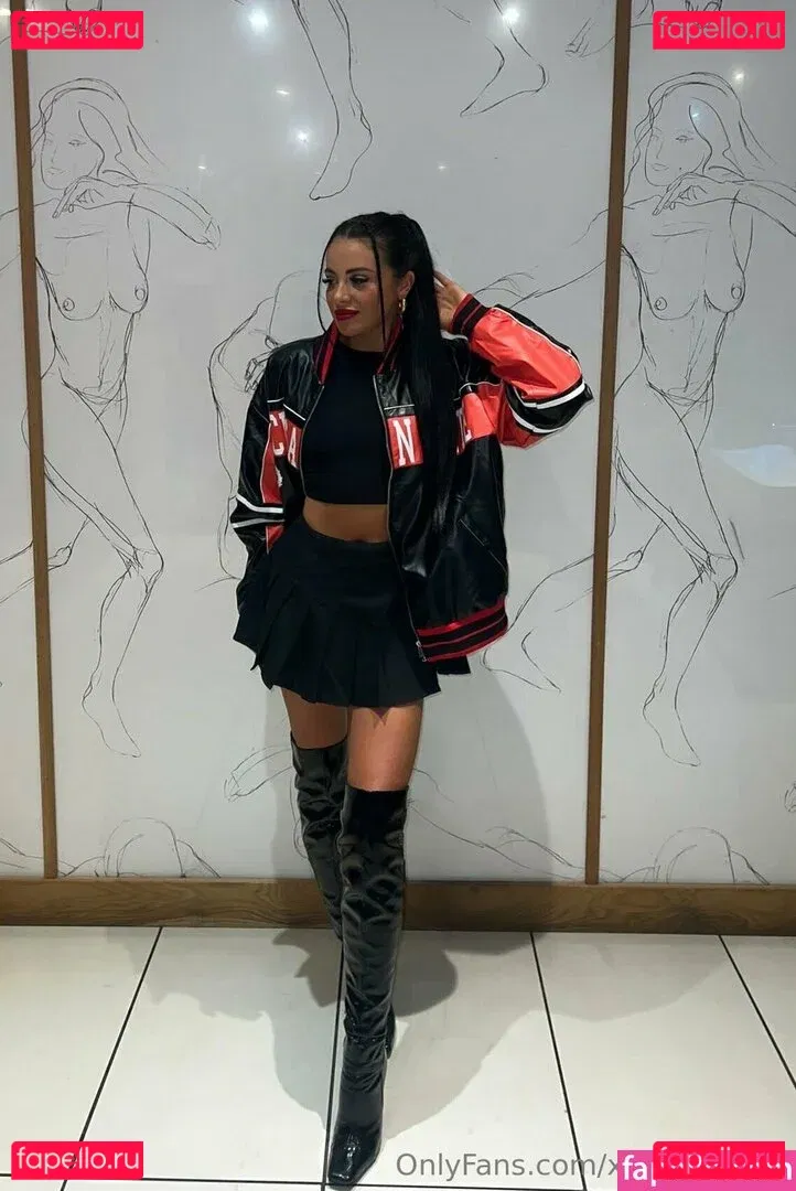 xolaylarosee Onlyfans Photo Gallery 