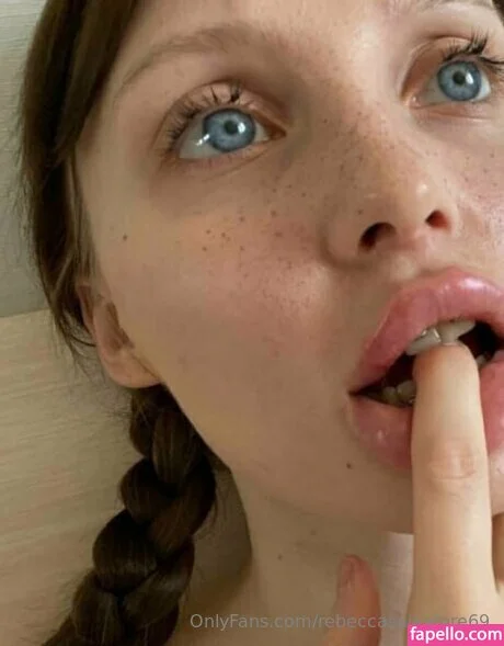 rebeccasalvatore69 Onlyfans Photo Gallery 