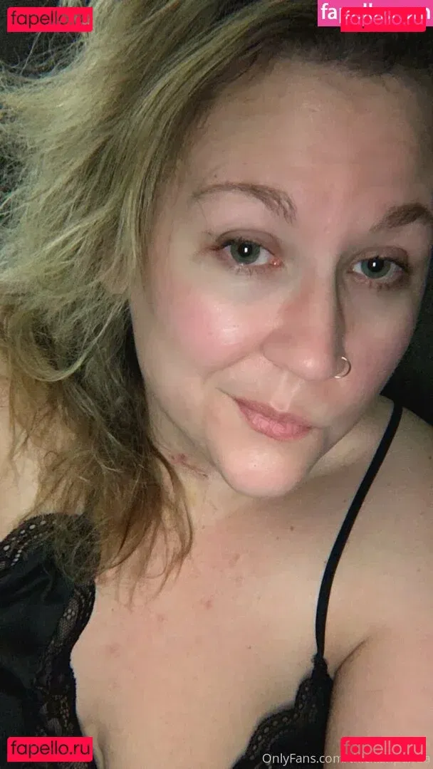 thickishpanda Onlyfans Photo Gallery 