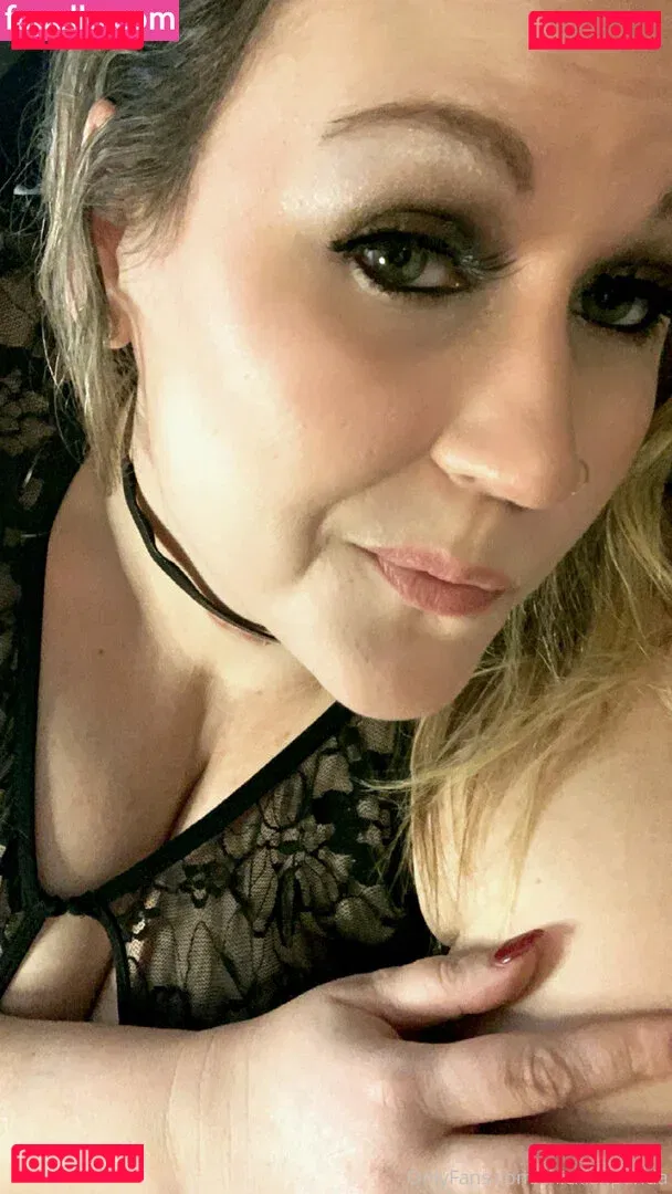 thickishpanda Onlyfans Photo Gallery 