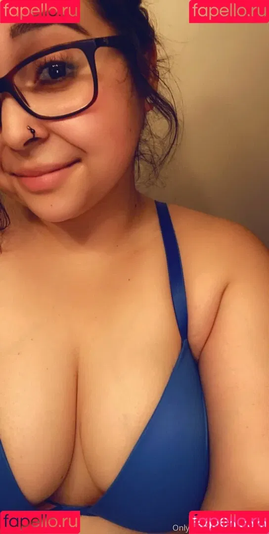 korinam18 Onlyfans Photo Gallery 