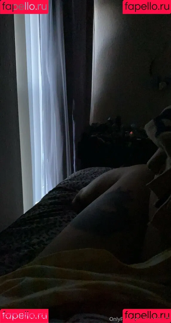 korinam18 Onlyfans Photo Gallery 