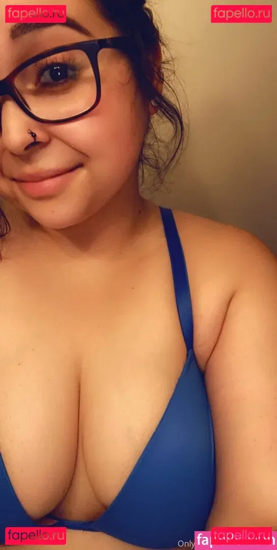 korinam18 Onlyfans Photo Gallery 