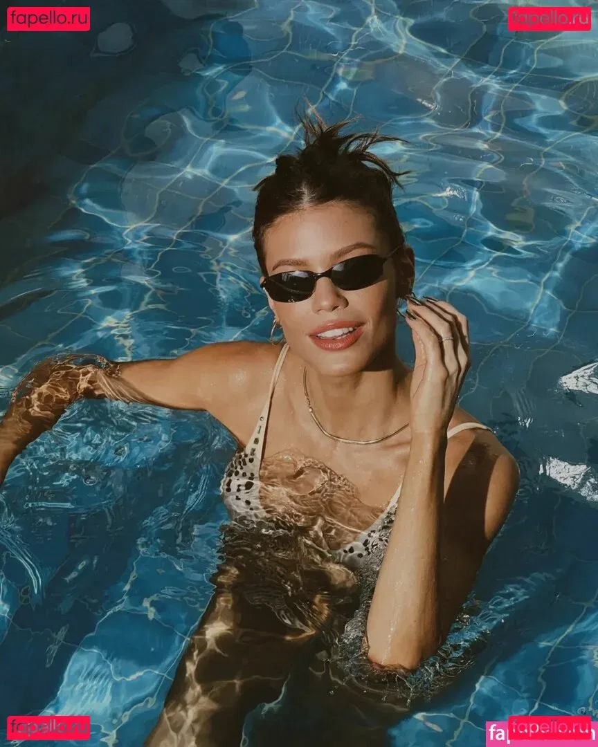 Vitória Strada Onlyfans Photo Gallery 