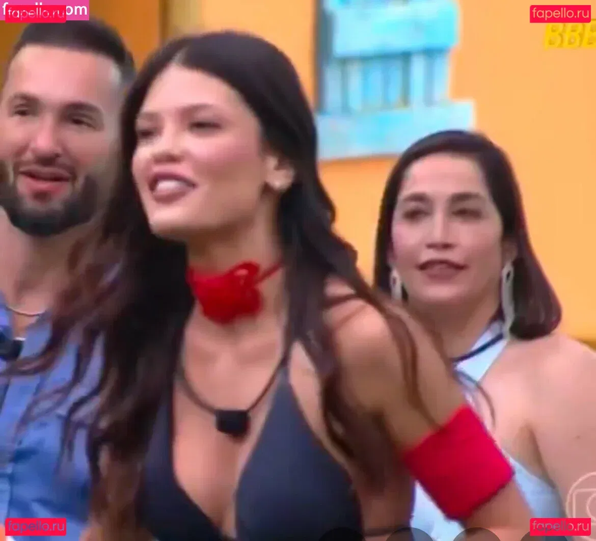 Vitória Strada Onlyfans Photo Gallery 