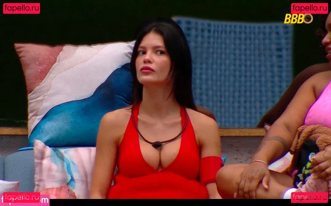 Vitória Strada Onlyfans Photo Gallery 