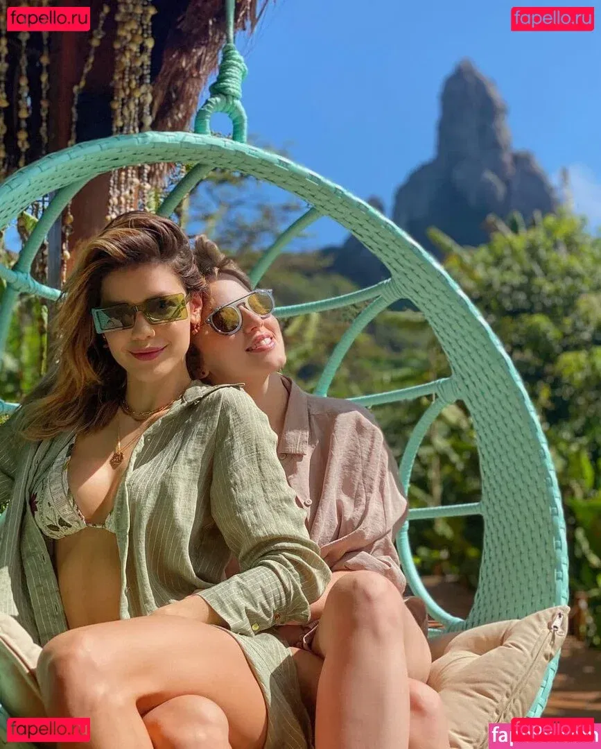 Vitória Strada Onlyfans Photo Gallery 