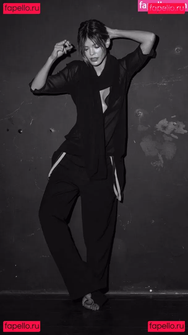 Vitória Strada Onlyfans Photo Gallery 