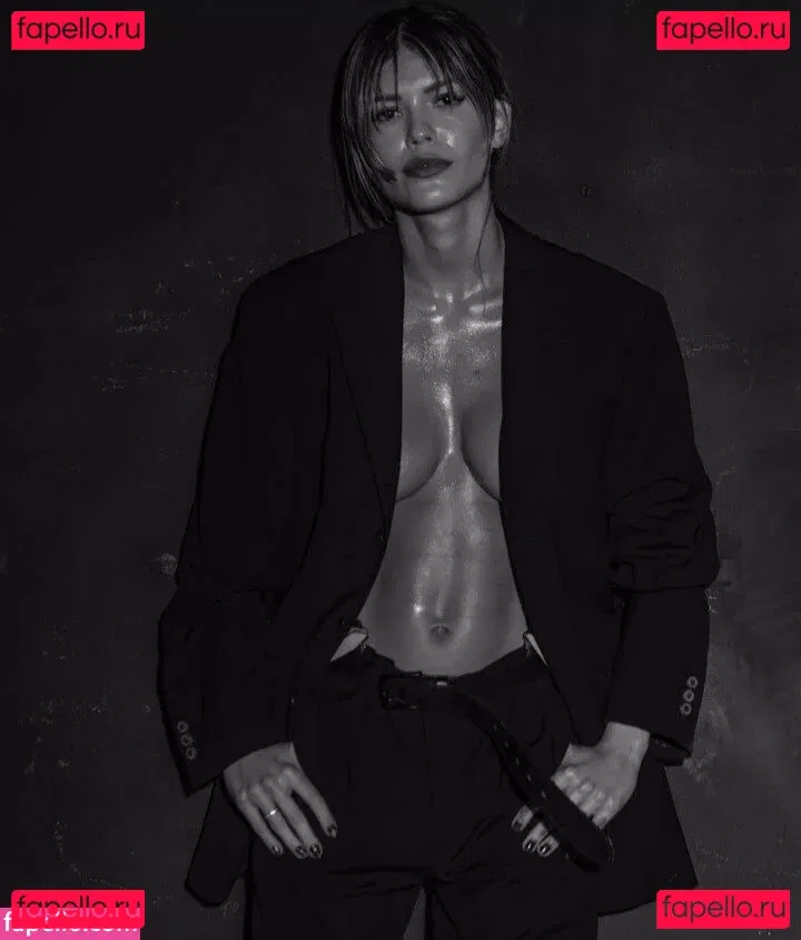 Vitória Strada Onlyfans Photo Gallery 