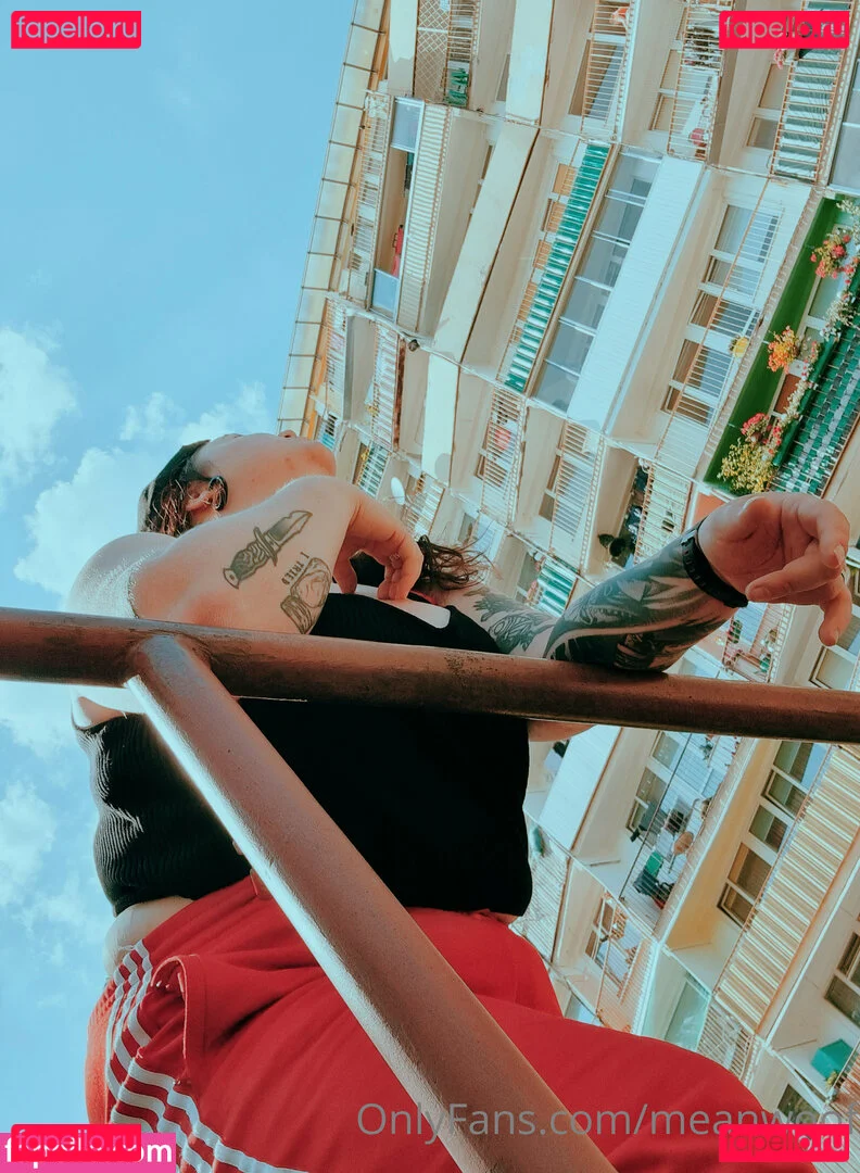 meanwoof Onlyfans Photo Gallery 