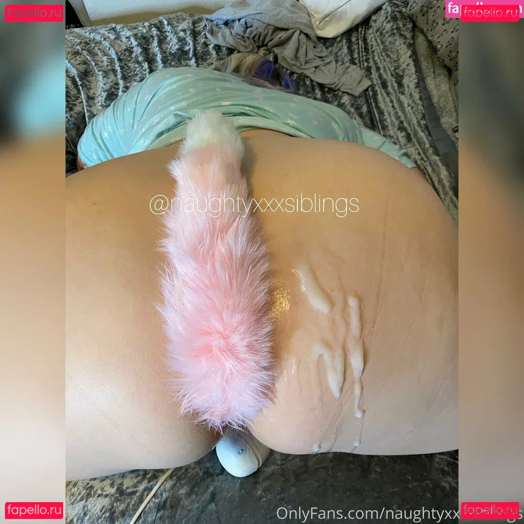 naughtyxxxsiblings Onlyfans Photo Gallery 