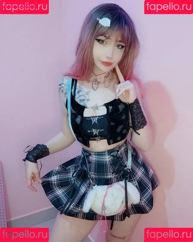 Momobaramomo Onlyfans Photo Gallery 