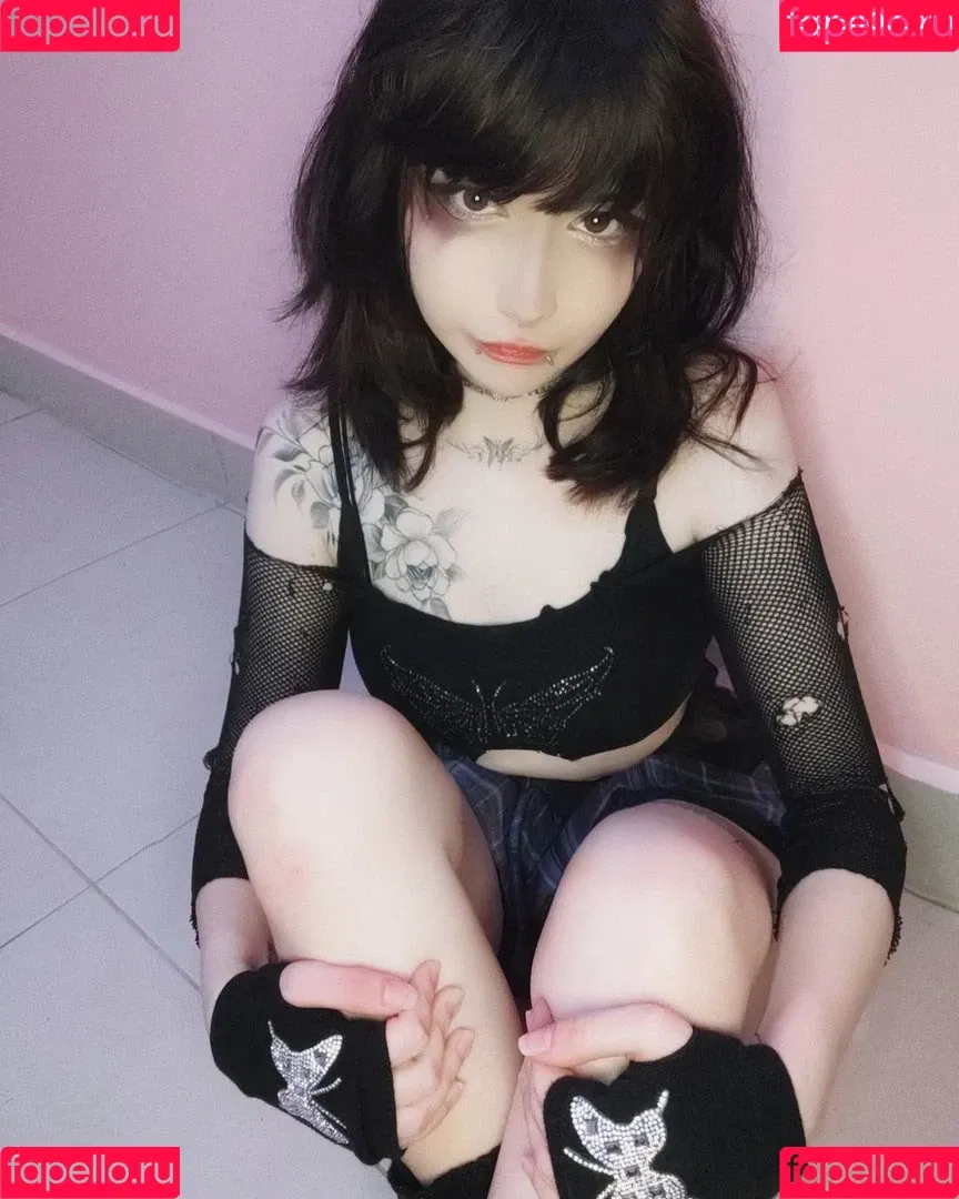 Momobaramomo Onlyfans Photo Gallery 