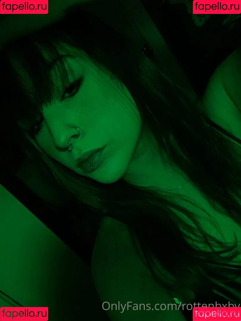 rottenbxby Onlyfans Photo Gallery 