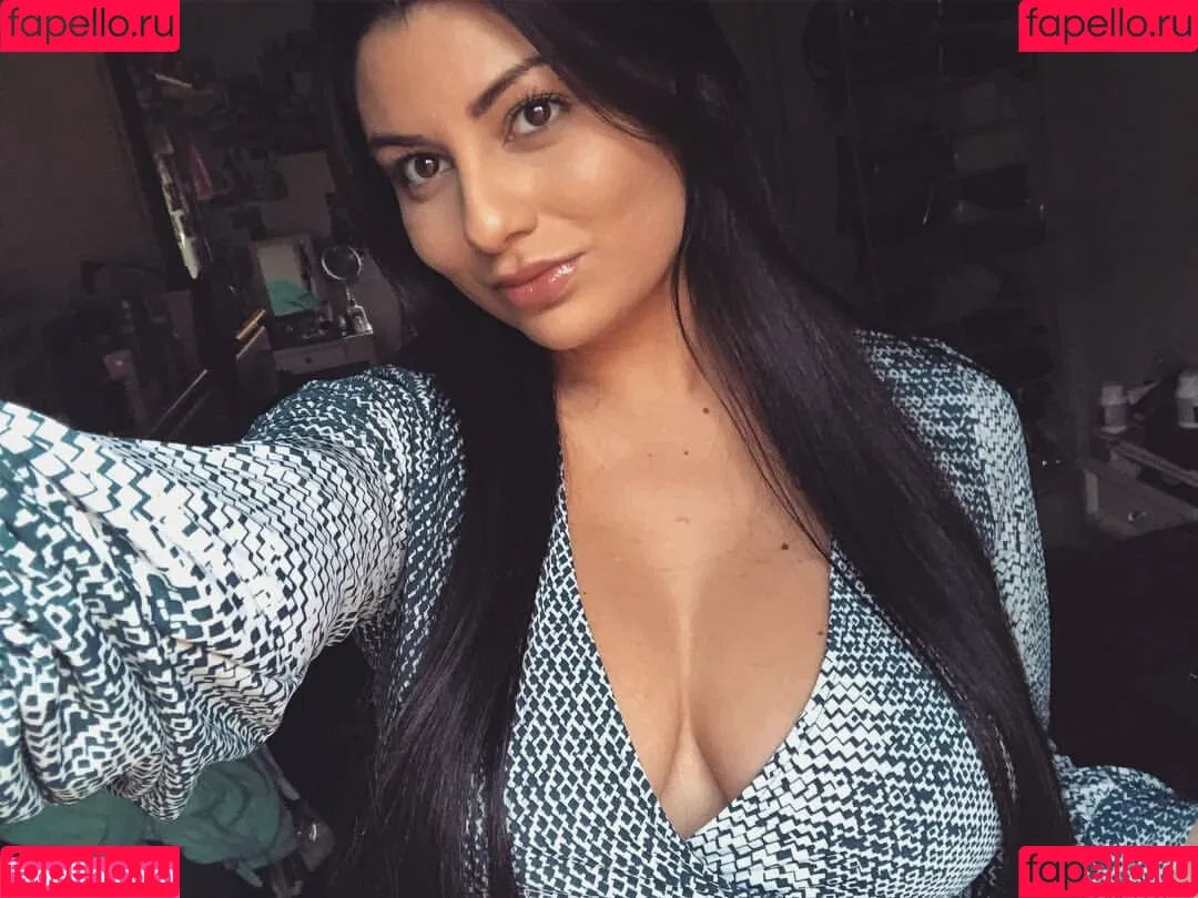Sabrina Onlyfans Photo Gallery 