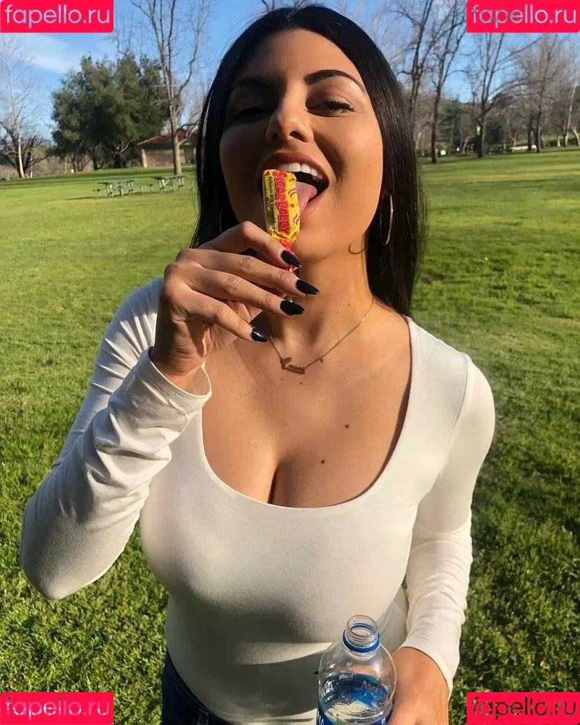 Sabrina Onlyfans Photo Gallery 