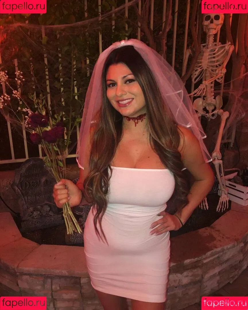 Sabrina Onlyfans Photo Gallery 
