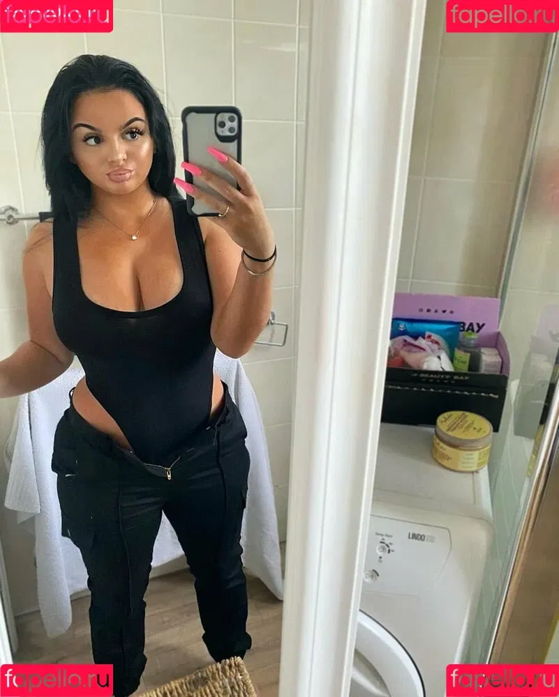 Sabrina Onlyfans Photo Gallery 