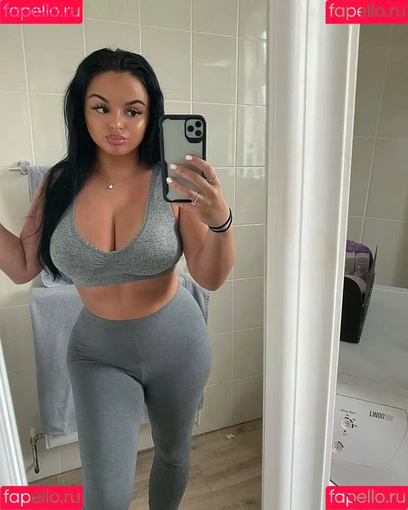 Sabrina Onlyfans Photo Gallery 