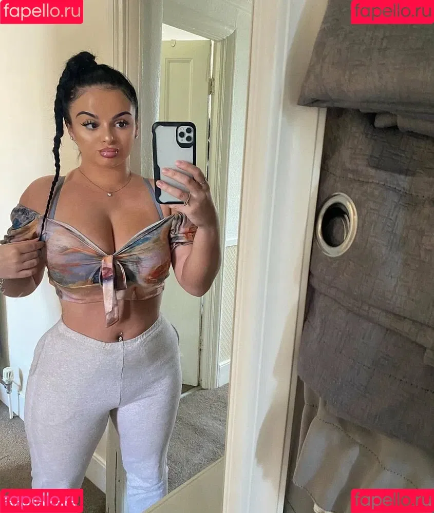 Sabrina Onlyfans Photo Gallery 