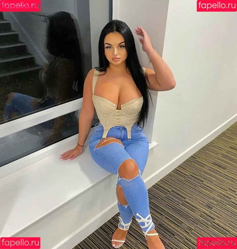 Sabrina Onlyfans Photo Gallery 