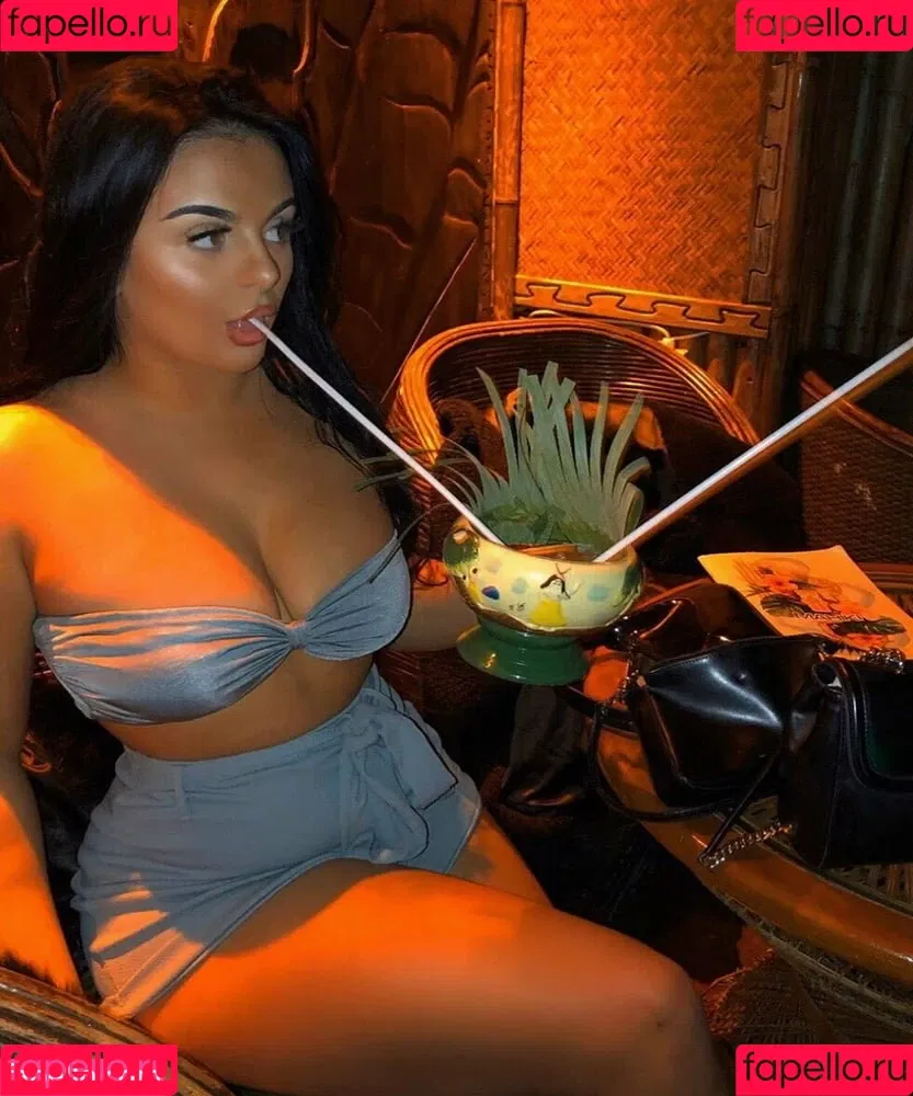 Sabrina Onlyfans Photo Gallery 