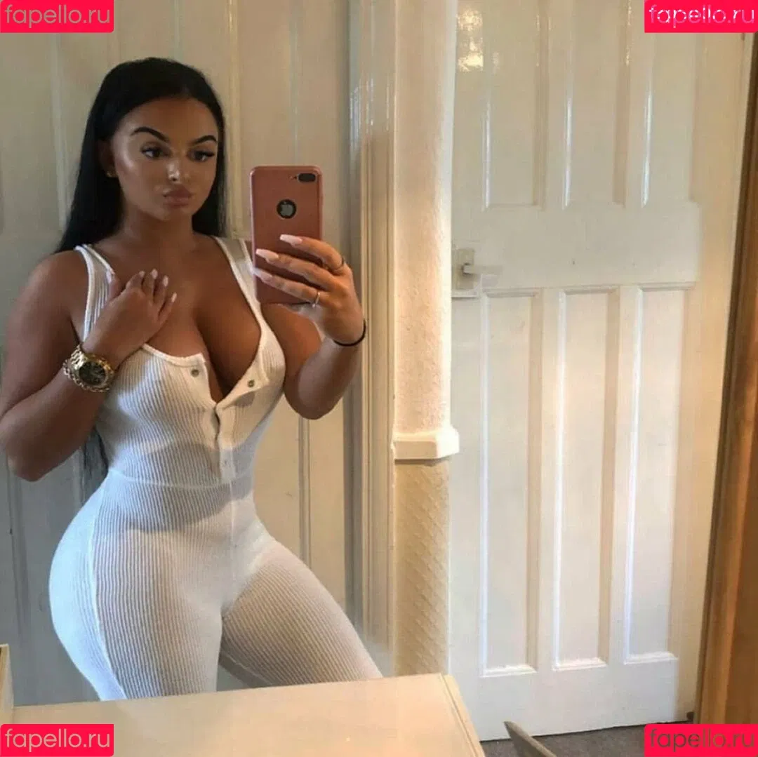 Sabrina Onlyfans Photo Gallery 