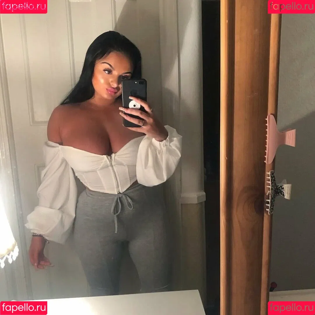 Sabrina Onlyfans Photo Gallery 