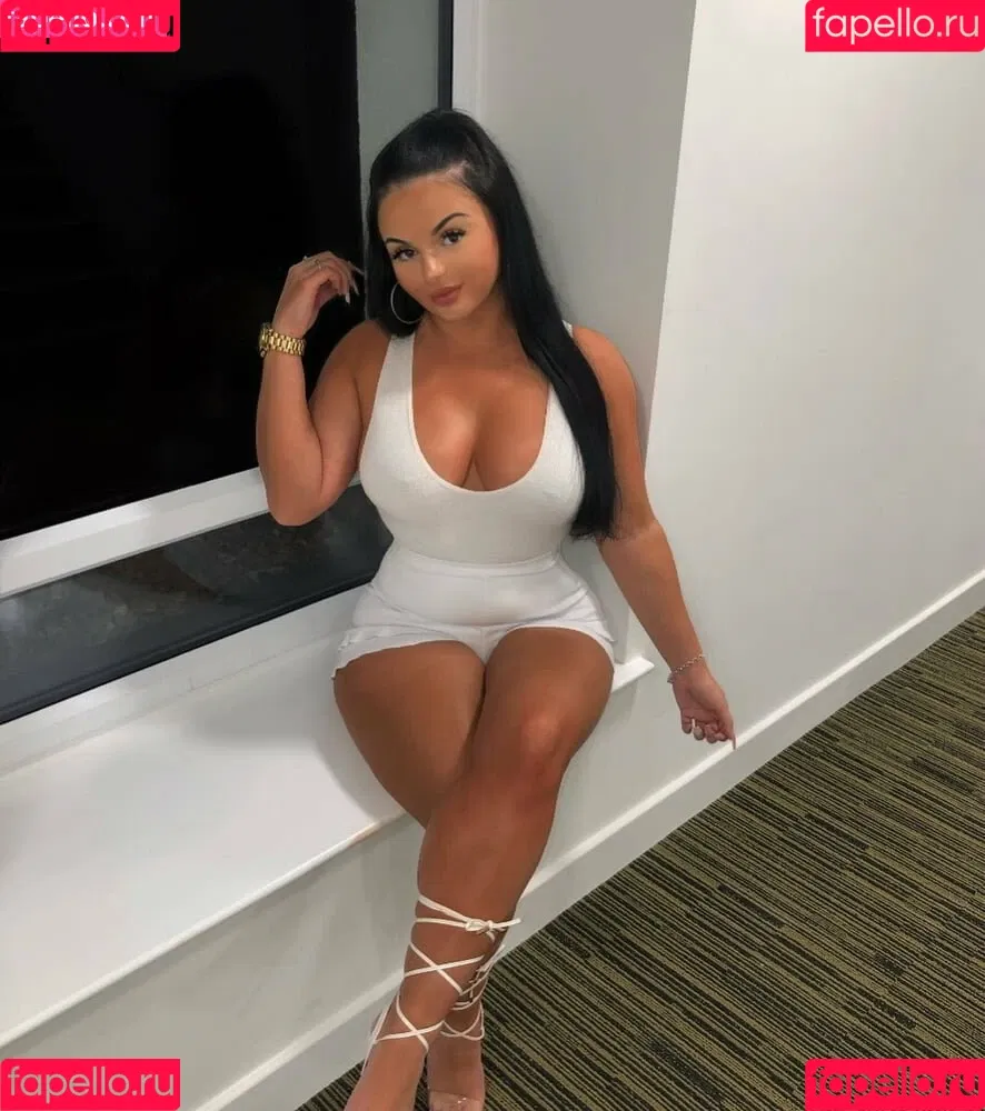 Sabrina Onlyfans Photo Gallery 