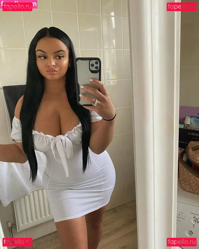 Sabrina Onlyfans Photo Gallery 