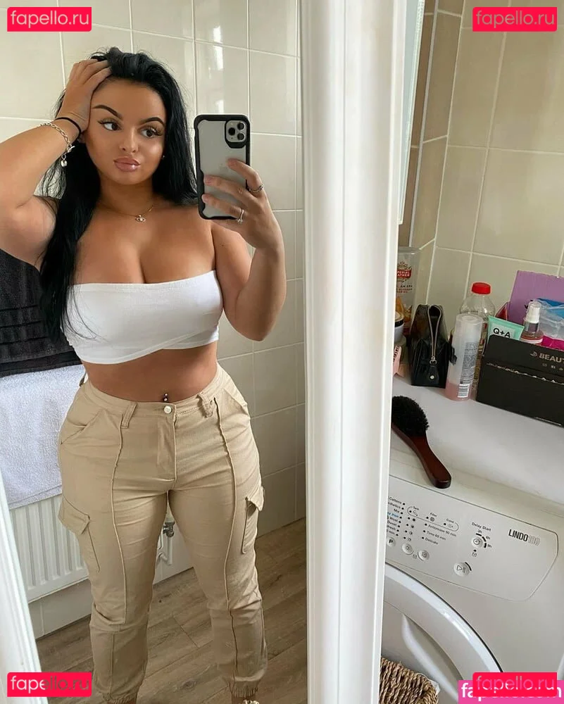 Sabrina Onlyfans Photo Gallery 