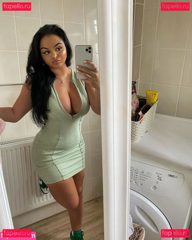 Sabrina Onlyfans Photo Gallery 