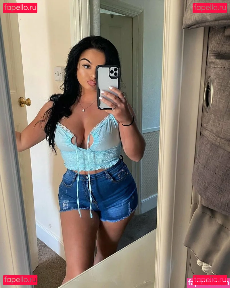 Sabrina Onlyfans Photo Gallery 