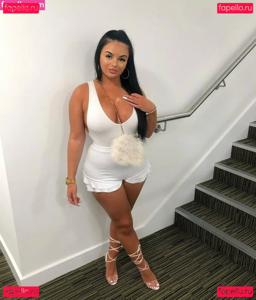 Sabrina Onlyfans Photo Gallery 