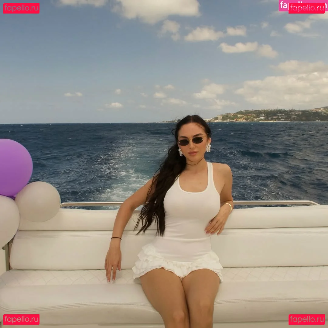 Sabrina Onlyfans Photo Gallery 