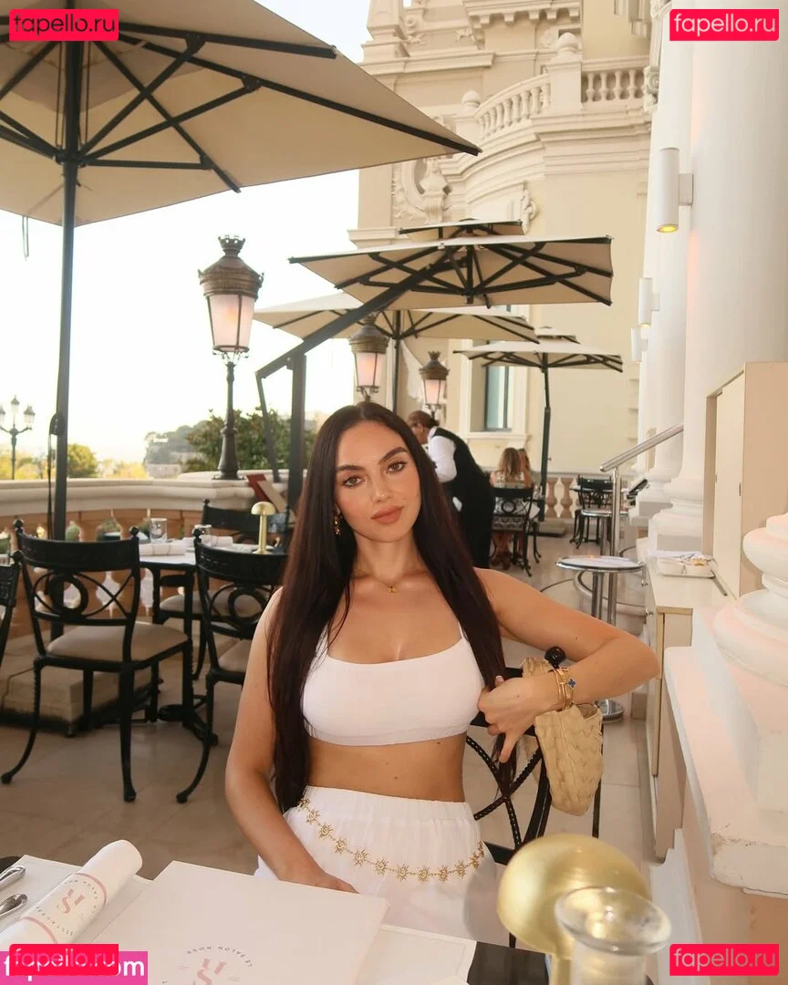 Sabrina Onlyfans Photo Gallery 