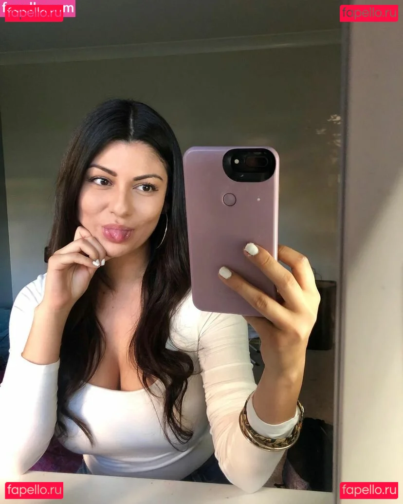 Sabrina Onlyfans Photo Gallery 