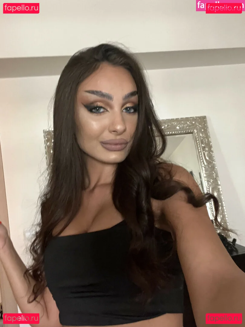 Sabrina Onlyfans Photo Gallery 