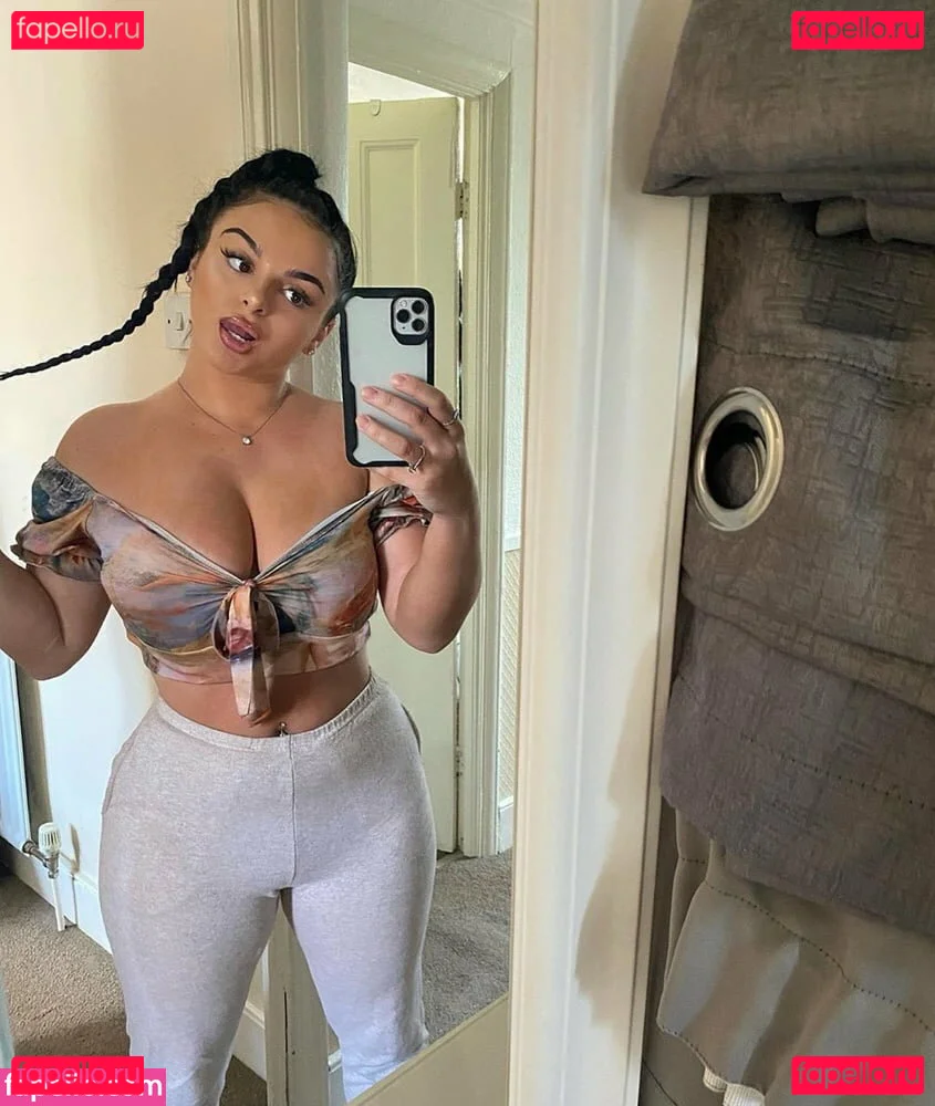 Sabrina Onlyfans Photo Gallery 