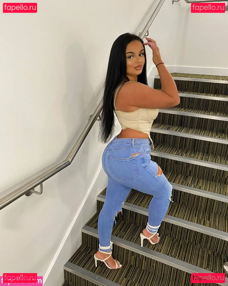 Sabrina Onlyfans Photo Gallery 