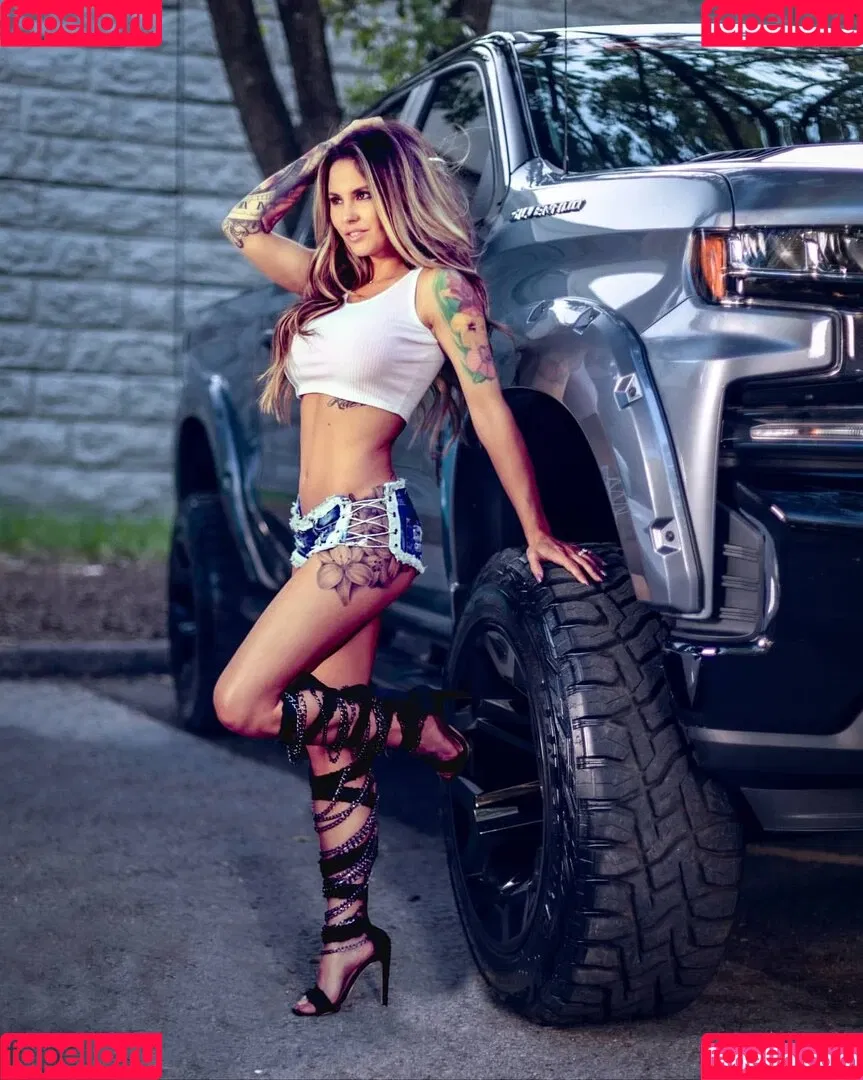 Kristen Strout Onlyfans Photo Gallery 