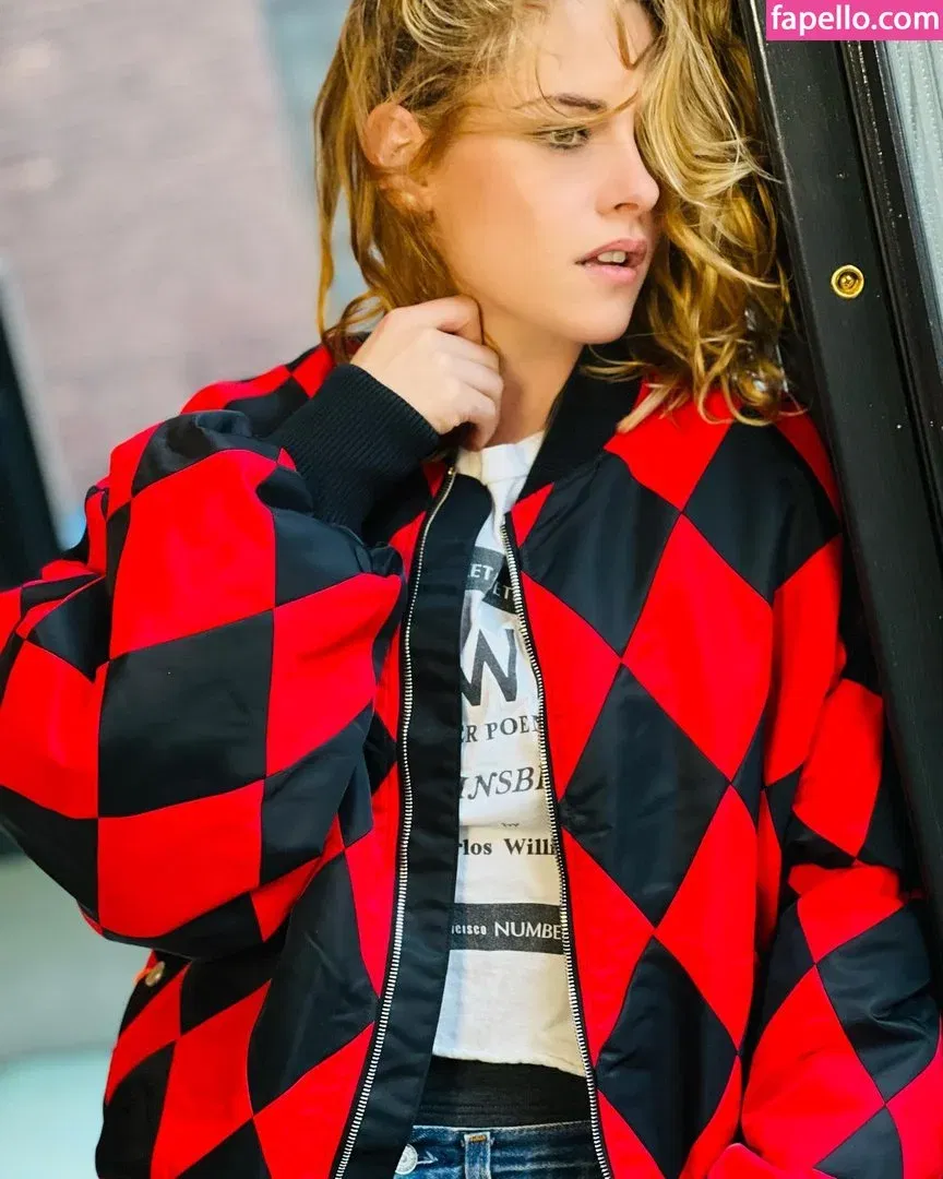 Kristen Strout Onlyfans Photo Gallery 