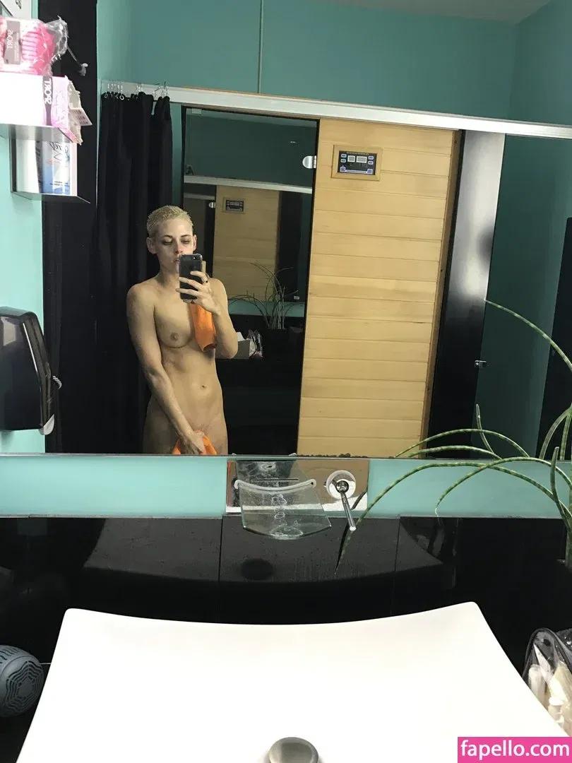 Kristen Strout Onlyfans Photo Gallery 