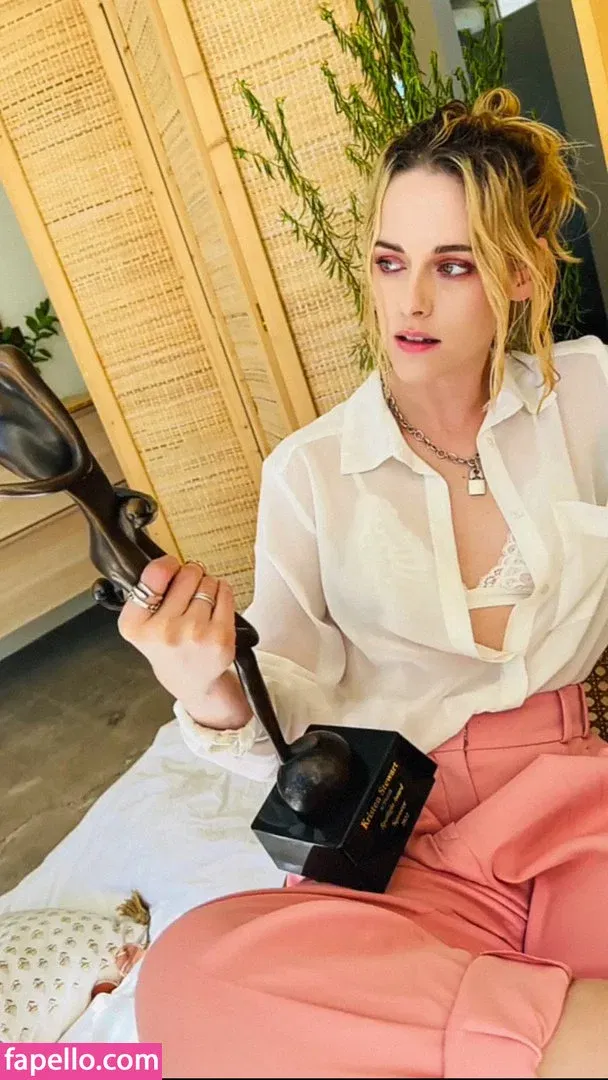 Kristen Strout Onlyfans Photo Gallery 