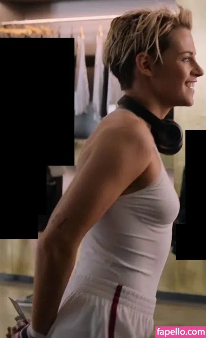 Kristen Strout Onlyfans Photo Gallery 