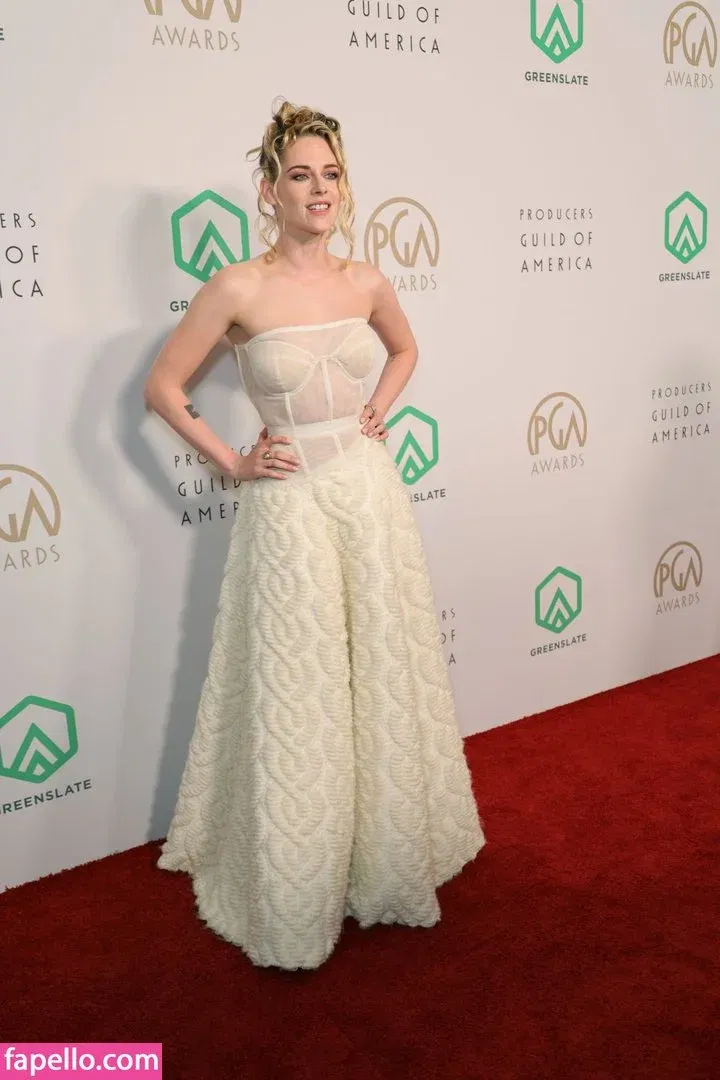 Kristen Strout Onlyfans Photo Gallery 