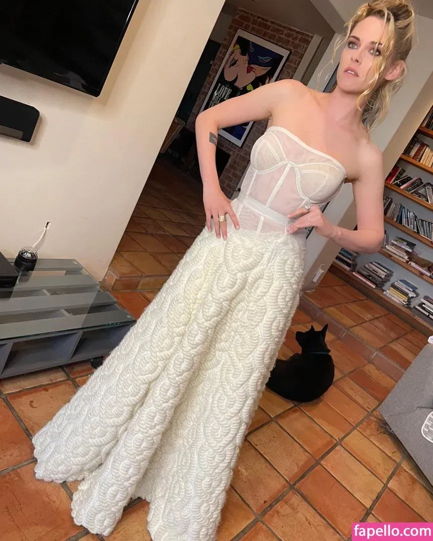 Kristen Strout Onlyfans Photo Gallery 