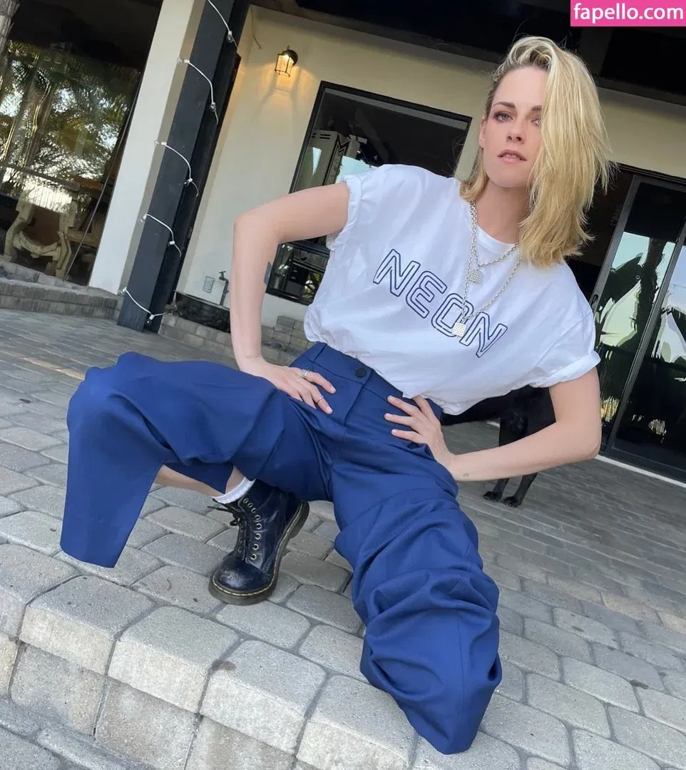 Kristen Strout Onlyfans Photo Gallery 